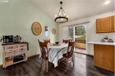 11917 NE 35th Cir, Vancouver, WA 98682 - Photo 13