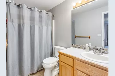 1607 NE 16th Ct, Battle Ground, WA 98604 - Photo 9