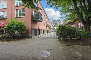 1009 NW Hoyt St, Portland, OR 97209 - Photo 37