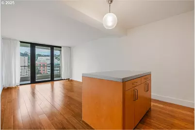 255 SW Harrison St #11A, Portland, OR 97201 - Photo 9