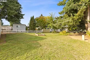 1901 SE Minter Bridge Rd, Hillsboro, OR 97123 - Photo 11