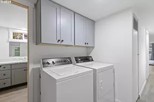 1901 SE Minter Bridge Rd, Hillsboro, OR 97123 - Photo 5