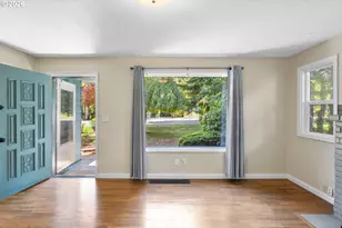 1053 SE Barnes Rd, Gresham, OR 97080 - Photo 3