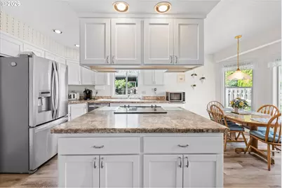 19341 Inishbride Ct, Oregon City, OR 97045 - Photo 17
