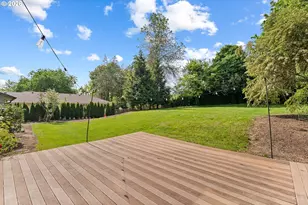 13860 SW Butner Rd, Beaverton, OR 97006 - Photo 27