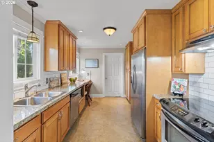 13860 SW Butner Rd, Beaverton, OR 97006 - Photo 9