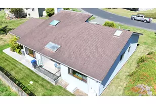 821 Brookhaven Dr, Brookings, OR 97415 - Photo 3