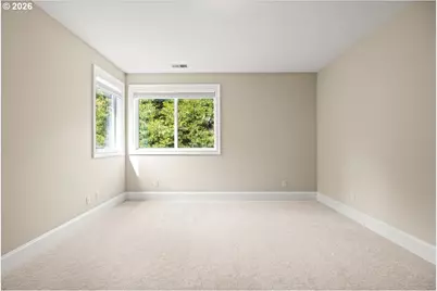 5436 SW Champion Pl, Portland, OR 97225 - Photo 33
