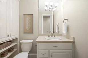 5436 SW Champion Pl, Portland, OR 97225 - Photo 17