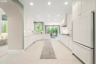 5436 SW Champion Pl, Portland, OR 97225 - Photo 9