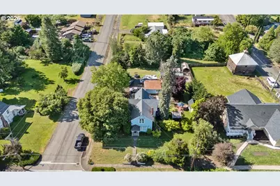 511 Oak St, Oakland, OR 97462 - Photo 41