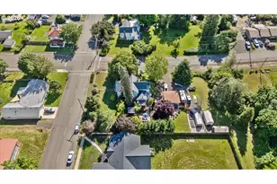 511 Oak St, Oakland, OR 97462 - Photo 43