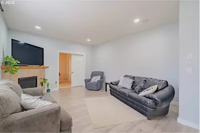 1710 SE 4th Ave, Battle Ground, WA 98604 - Photo 17