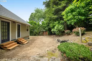 13217 SE Blackberry Cir, Portland, OR 97236 - Photo 41