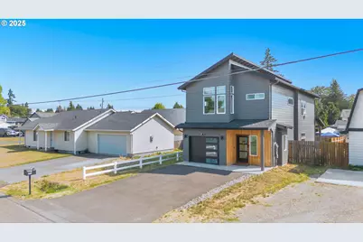 213 SE 1st Ave, Battle Ground, WA 98604 - Photo 3