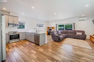 213 SE 1st Ave, Battle Ground, WA 98604 - Photo 9