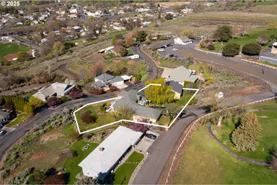 300 Golf Course Rd, Echo, OR 97826 - Photo 39