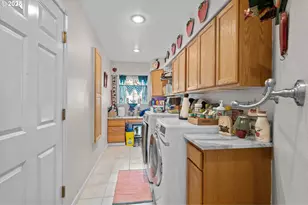 300 Golf Course Rd, Echo, OR 97826 - Photo 21