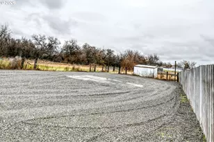 1390 W Orchard Ave, Hermiston, OR 97838 - Photo 41