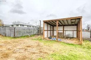 1390 W Orchard Ave, Hermiston, OR 97838 - Photo 35