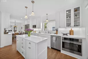 6834 SE Reed College Pl, Portland, OR 97202 - Photo 13