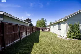 114 18th St, La Grande, OR 97850 - Photo 25