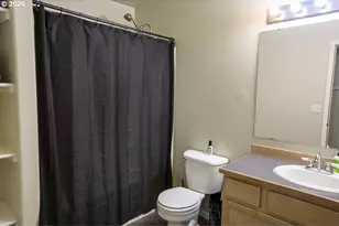 114 18th St, La Grande, OR 97850 - Photo 13