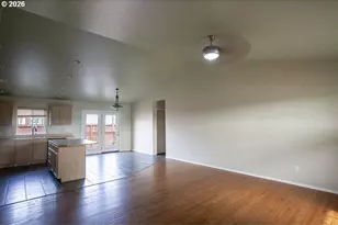 114 18th St, La Grande, OR 97850 - Photo 3