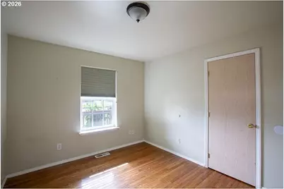 114 18th St, La Grande, OR 97850 - Photo 17