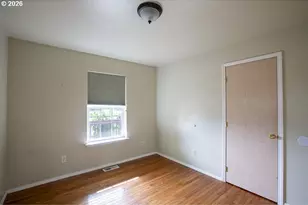 114 18th St, La Grande, OR 97850 - Photo 17