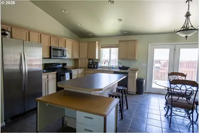 114 18th St, La Grande, OR 97850 - Photo 7