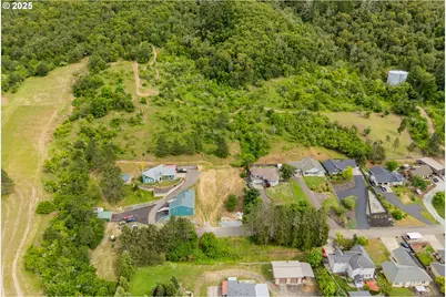 1140 Arburnia St, Myrtle Creek, OR 97457 - Photo 11