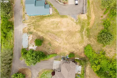 1140 Arburnia St, Myrtle Creek, OR 97457 - Photo 7