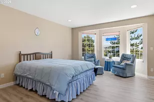 539 SW Park St, Newport, OR 97365 - Photo 17