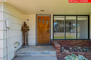 1137 N 4th Ave, Stayton, OR 97383 - Photo 5