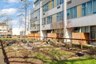 900 NE 81st Ave, Portland, OR 97213 - Photo 31