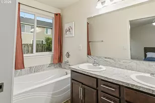 3201 Oxford St, Woodburn, OR 97071 - Photo 27