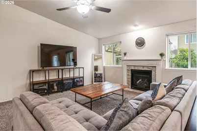 3201 Oxford St, Woodburn, OR 97071 - Photo 5