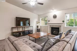 3201 Oxford St, Woodburn, OR 97071 - Photo 5