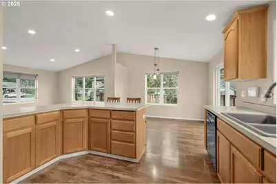 1780 Grape Ct, Sweet Home, OR 97386 - Photo 11