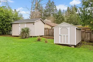 4704 SW 53rd Ave, Portland, OR 97221 - Photo 47