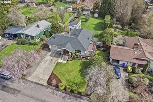 4704 SW 53rd Ave, Portland, OR 97221 - Photo 45