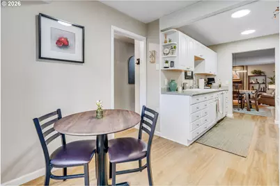 4244 NE 125th Pl, Portland, OR 97230 - Photo 7