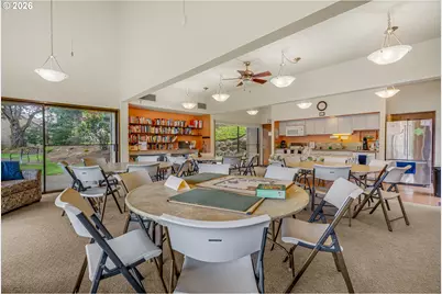 4244 NE 125th Pl, Portland, OR 97230 - Photo 31