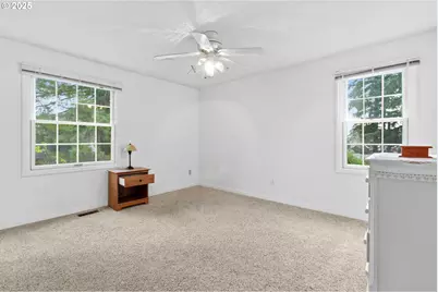 4010 NW Elmwood Dr, Corvallis, OR 97330 - Photo 31