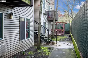 3317 SE 122nd Ave, Portland, OR 97236 - Photo 3