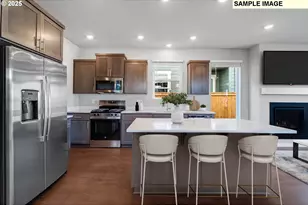 8291 SE Crescent Dr, Hillsboro, OR 97123 - Photo 7