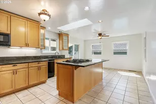2603 SE 60th Ave, Portland, OR 97206 - Photo 9