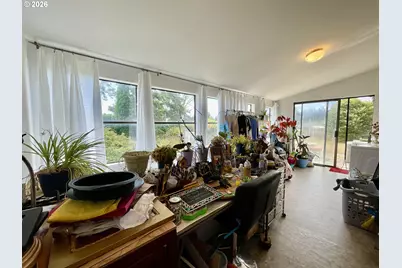 2519 Everett Ave, North Bend, OR 97459 - Photo 17