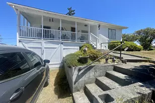 2519 Everett Ave, North Bend, OR 97459 - Photo 5